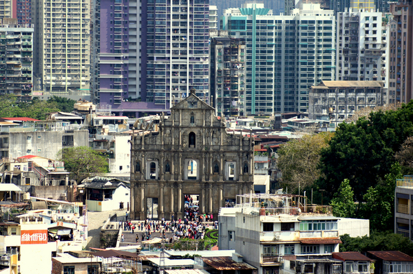 Macau Chief Executive pledges to revitalize cultural heritage