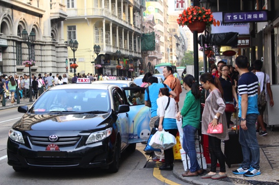 Uber ‘closely related’ to illegal taxis says Macau’s transport chief