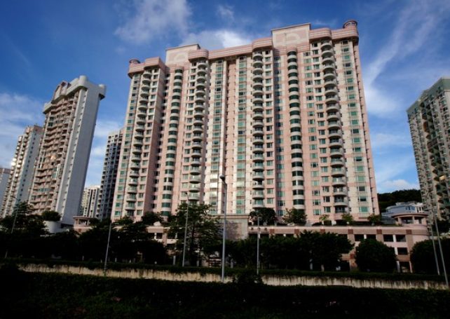 Macau lawmakers pass rent control bill