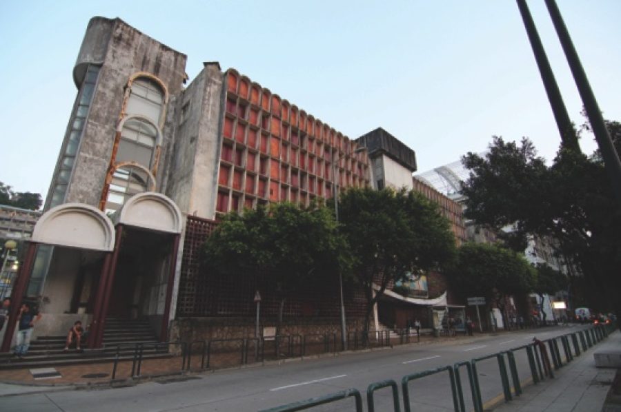82.7 percent support Macau government plan for Hotel Estoril