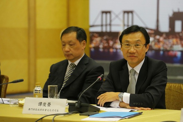 Alexis Tam pledges measures to attract non-Macau students