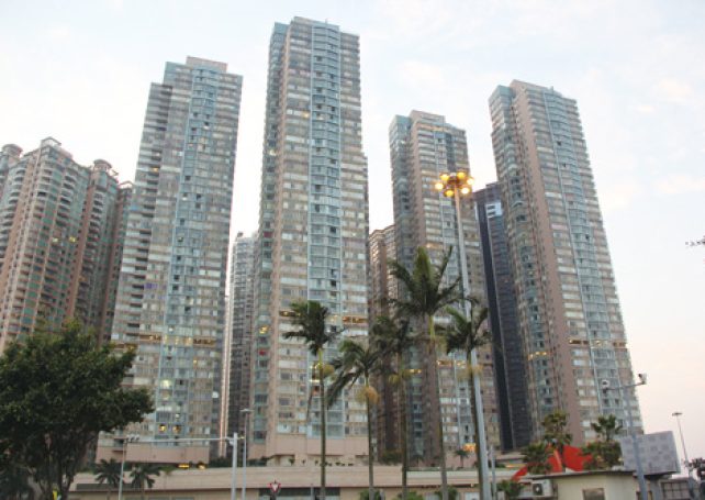 Property prices in Macau drop 13 percent in 2015