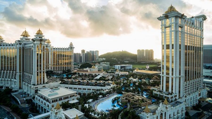 Macau casino billionaire plans Avatar-like theme park for Galaxy