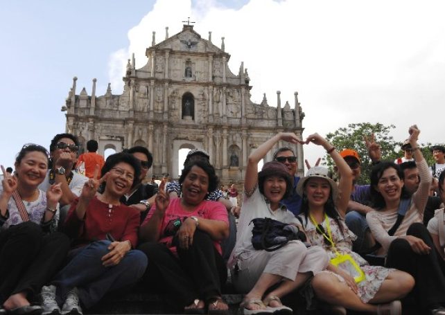 Nearly 776,000 ‘Golden Week’ tourists visit Macau