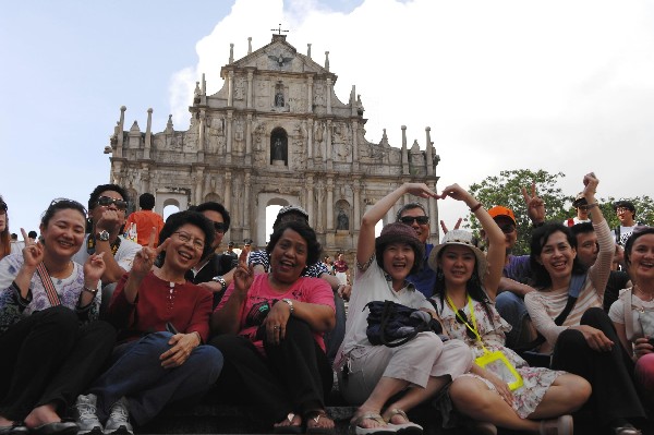 Nearly 776,000 ‘Golden Week’ tourists visit Macau
