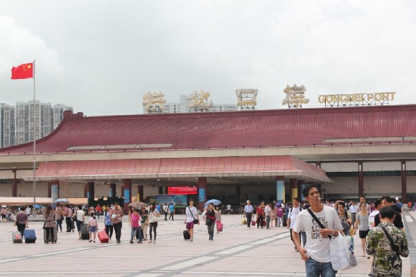 Visitor arrivals drop 4.2 pct in July