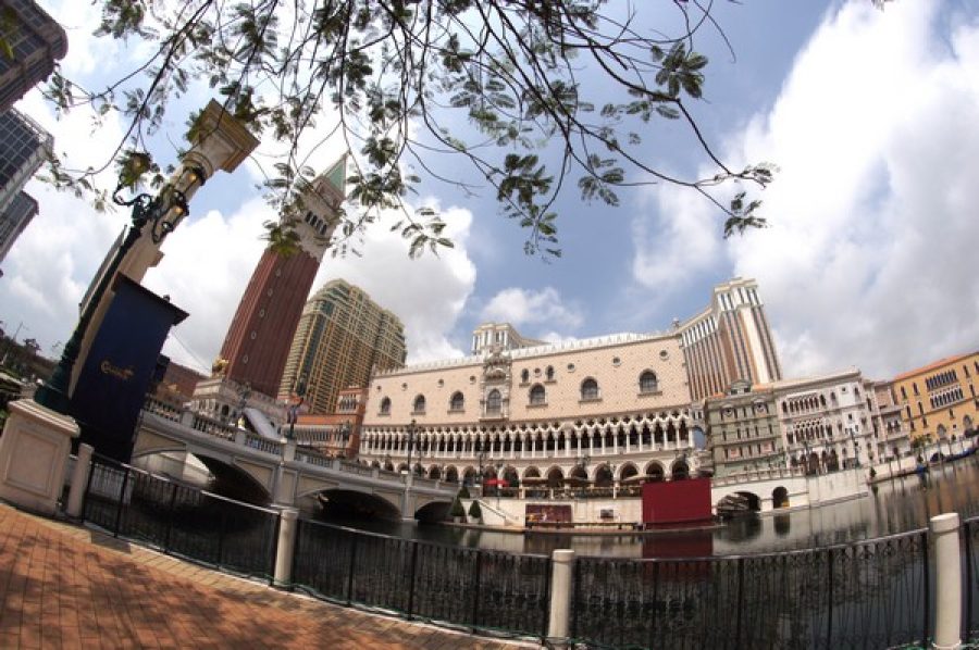Tourists complain about ‘200-yuan charge’ to visit Venetian