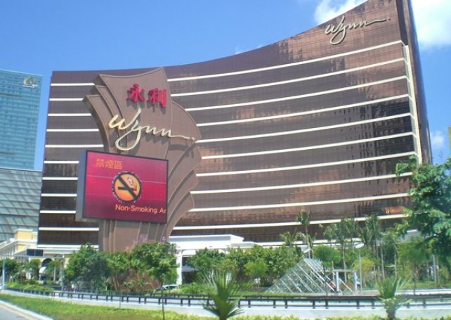 Union labels govt ‘timid’ over casinos´smoking issues