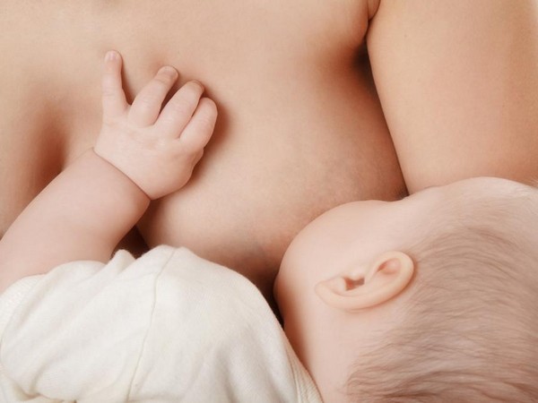 Mothers set up breastfeeding association