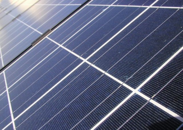 Govt expects solar power by-law to take effect this year