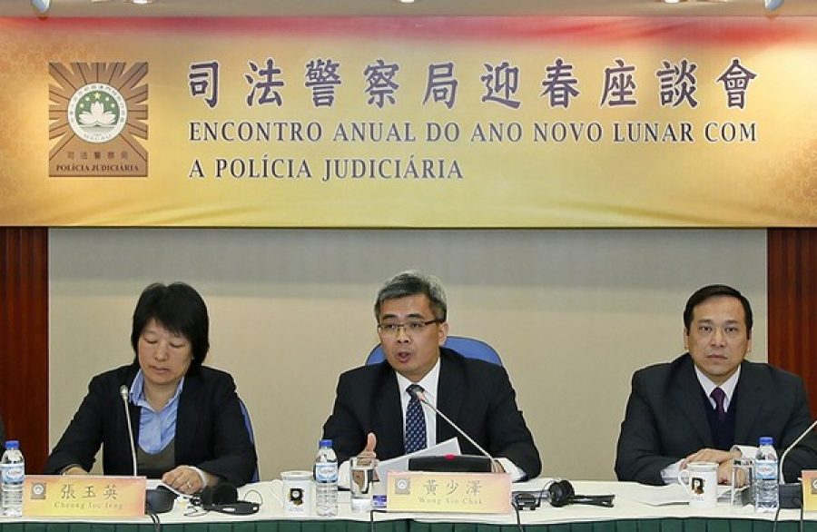 Internet scams jump 93 pct last year according with Judiciary Police