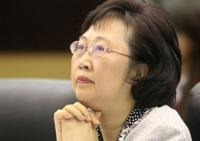 Secretary Florinda Chan vows to better communicate with legislature