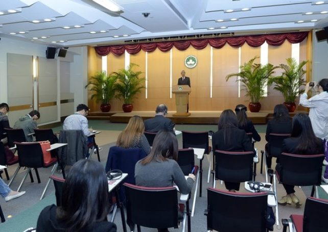 Govt to introduce mandatory insurance for staff working during typhoon