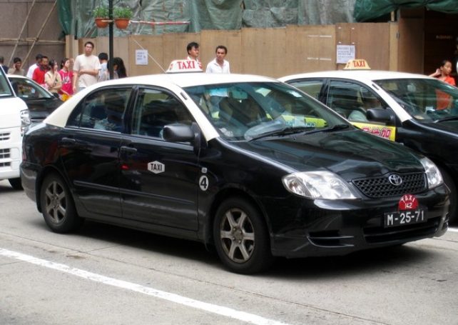 5,470 sign petition to urge govt to tackle rogue cabbies