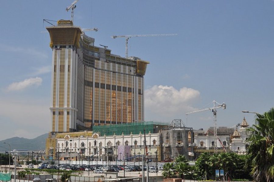 Worker dead after fall at Galaxy Macau construction site