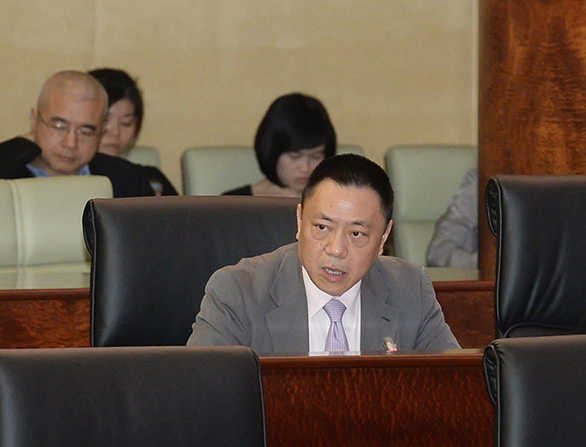 Macau lawmakers pass slimmed-down budget bill