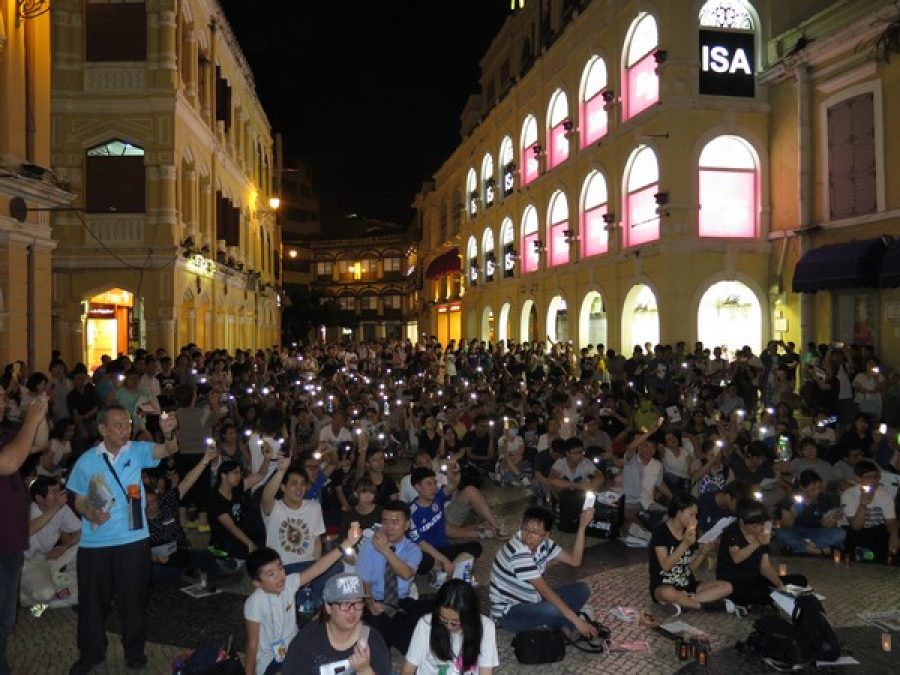 300 attend June 4 vigil in Macau main square