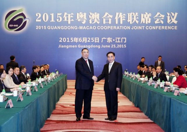 Macau and Guangdong governments sign 8 co-operation agreements