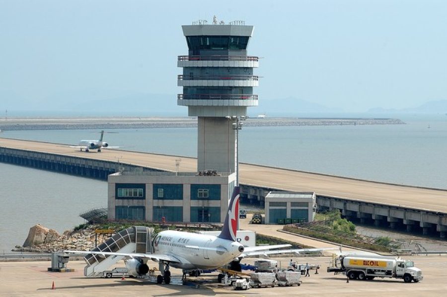 Macau airport sees a 6.6 percent increase in passengers in first half of 2015