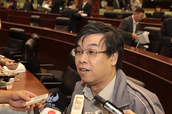 Lawmaker calls for direct election to municipal organs in Macau