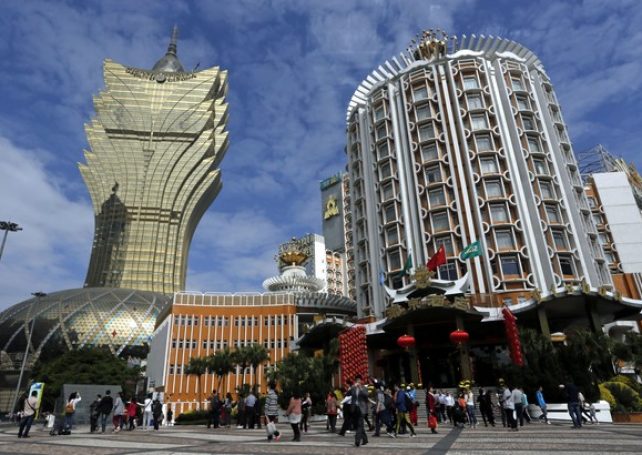 IMF says Macau economy to contract 7.2 per cent in 2016
