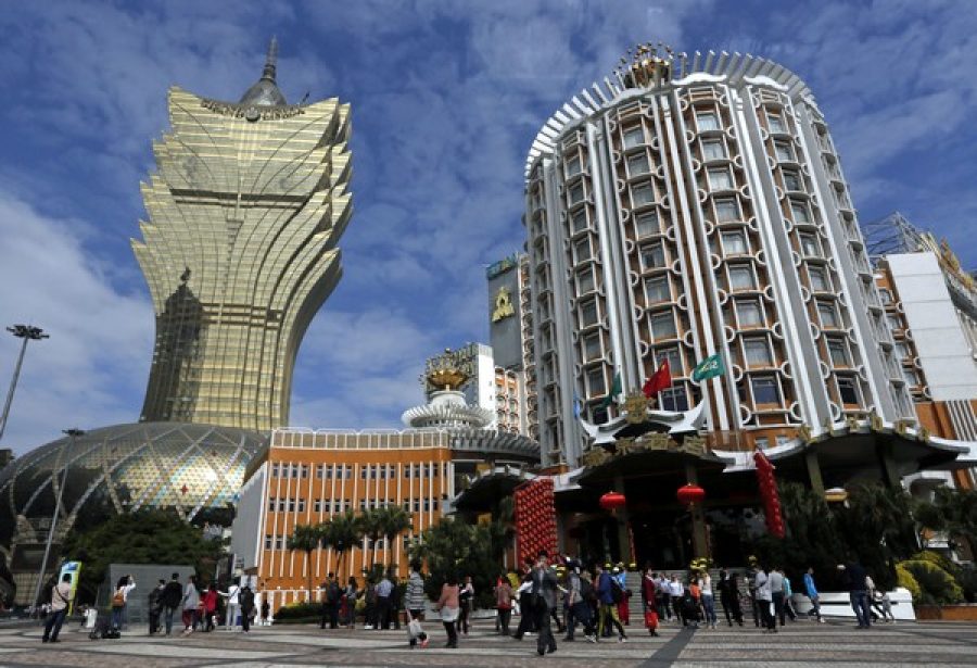 IMF says Macau economy to contract 7.2 per cent in 2016