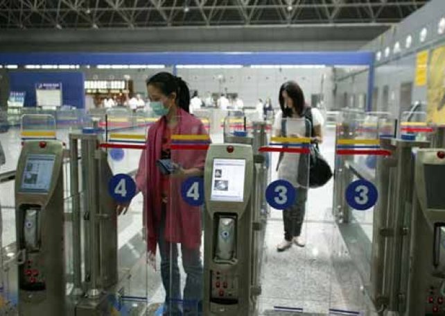 Smoother immigration controls soon between Hong Kong and Macau