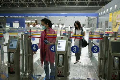 Smoother immigration controls soon between Hong Kong and Macau