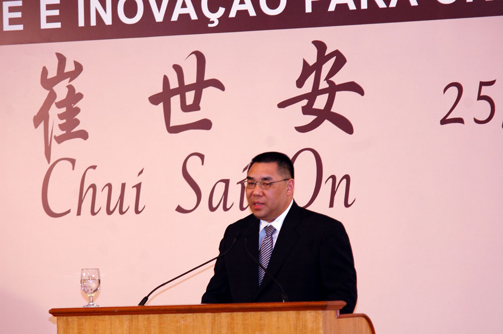 Democratisation of political system to be ‘gradually promoted’ said next Macau’s chief executive