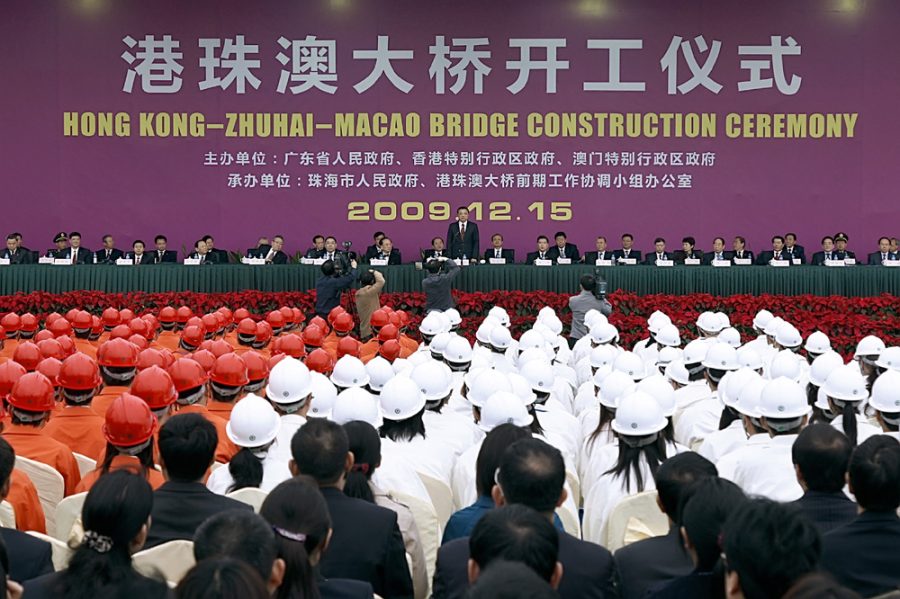China starts building Hong Kong-Zhuhai-Macau Bridge