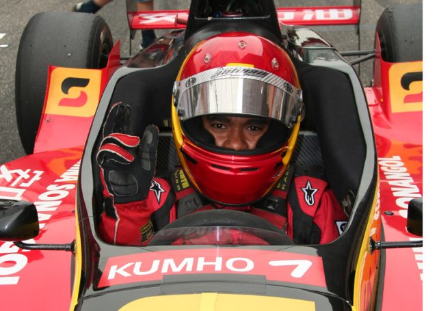 China Sonangol and CIF sponsored Angolan driver Luís Sá Silva to race in Europe and Asia