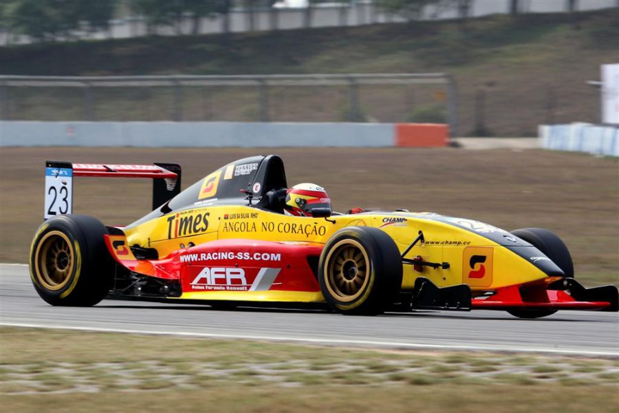 Angolan-born Macau resident to compete in Asian Formula Renault Challenge