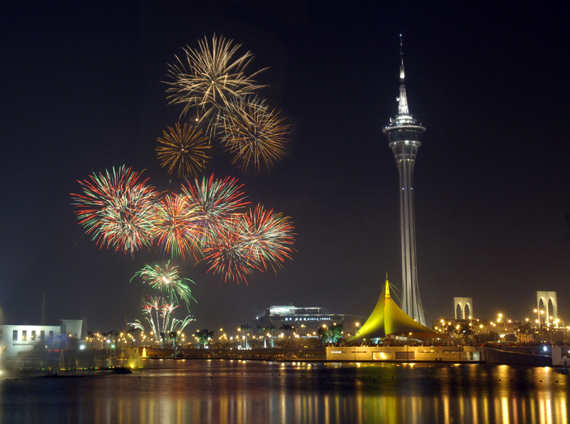 20th Macau International Fireworks Display Contest starts Saturday[:zh]第二十届“澳门国际烟花比赛汇演”周六拉开帷幕 [:]