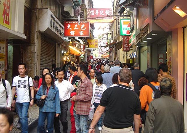 Macau population rises to 544,600 – 18,461 per sq km