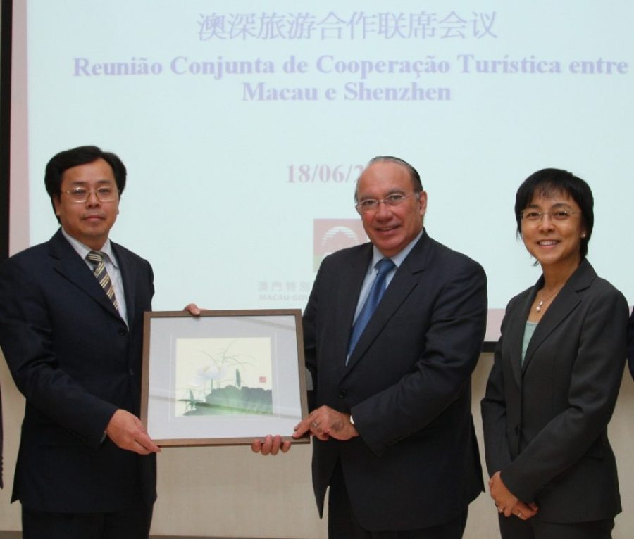 Shenzhen and Macau to strengthen tourism cooperation
