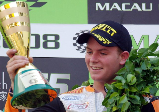 Easton wins Macau Motorcycle Grand Prix