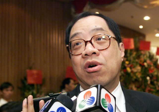 Macau government wants to cut imported labour in half in 2009