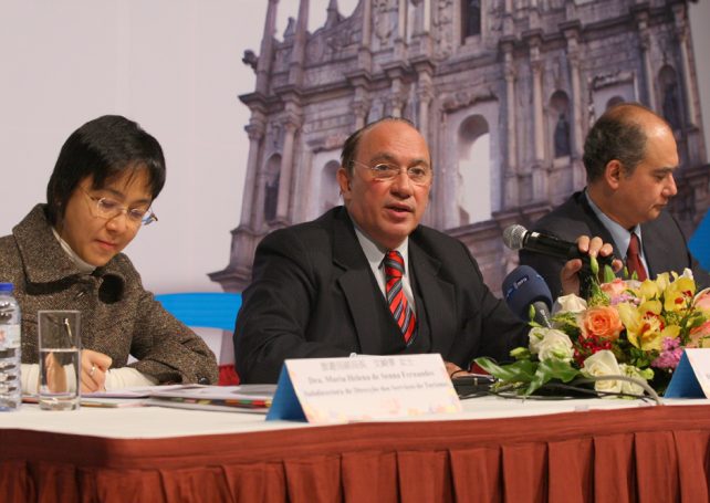 Macau receives 30 million visitors in 2008