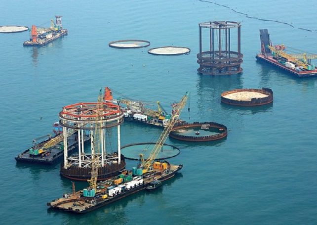 Hong Kong-Zhuhai-Macau bridge delayed by a year