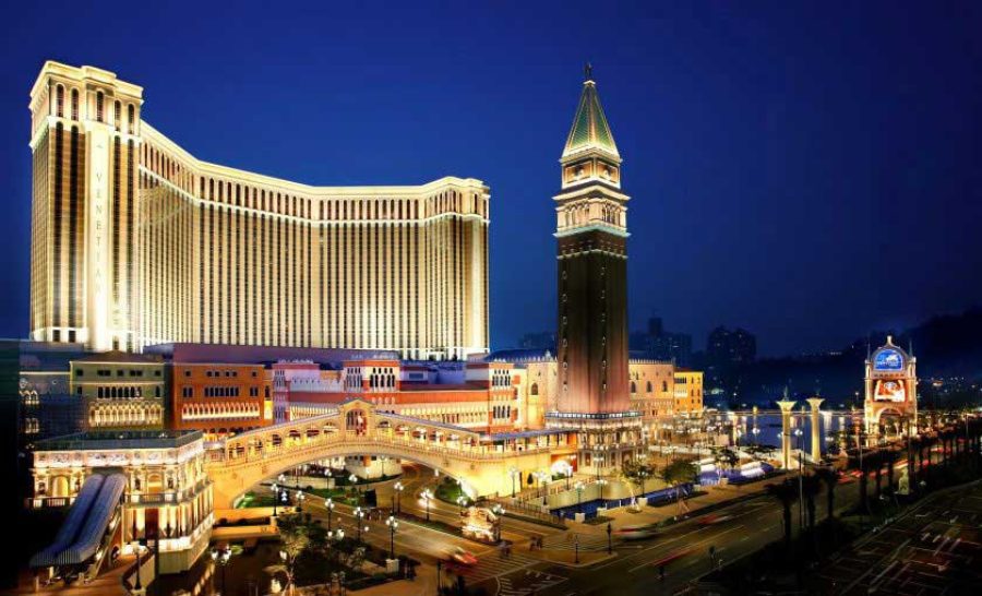 Macau’s gaming revenue to drop at slower pace in 2016 H2