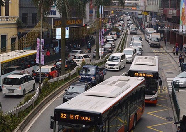 Macau vehicle registrations fall 32 per cent in H1