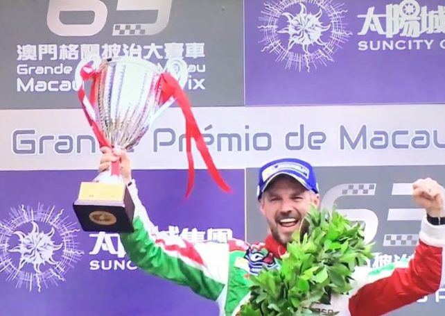 Tiago Monteiro wins Macau TCR race as Comini snatches title from Nash