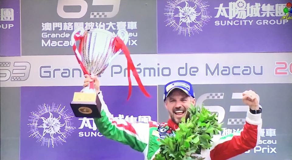 Tiago Monteiro wins Macau TCR race as Comini snatches title from Nash