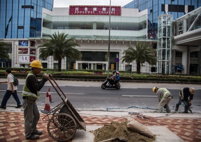 Auditor slams poor coordination of Macau’s roadworks