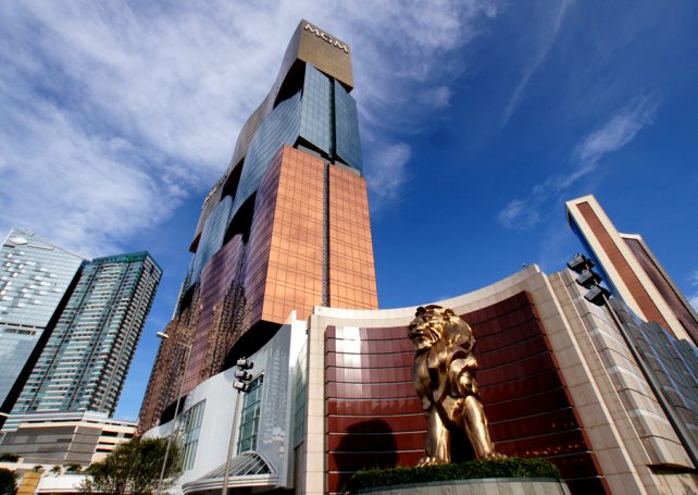 MGM China revenue rises 26 pct in Q1