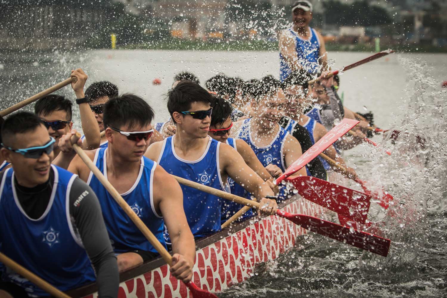 China Nanhai Jiujiang team wins 2018 Macau International Dragon Boat Race