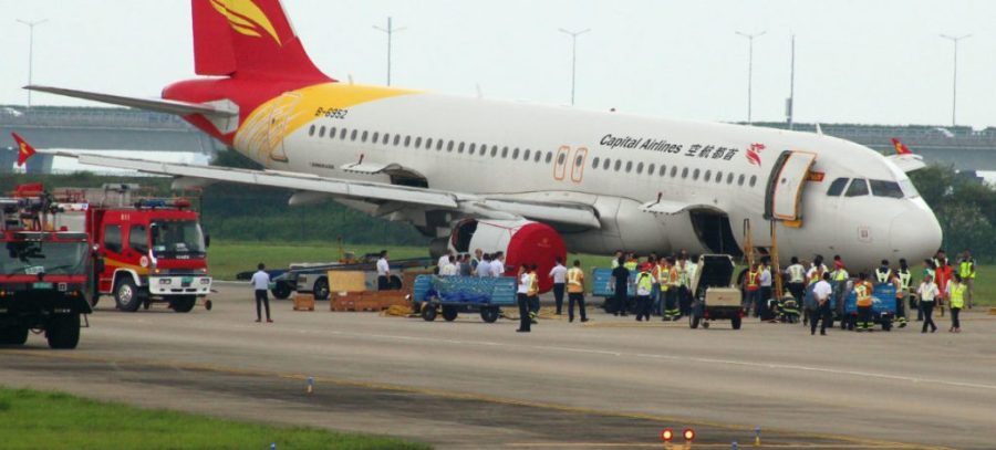 Macau-bound plane makes emergency landing in Shenzhen