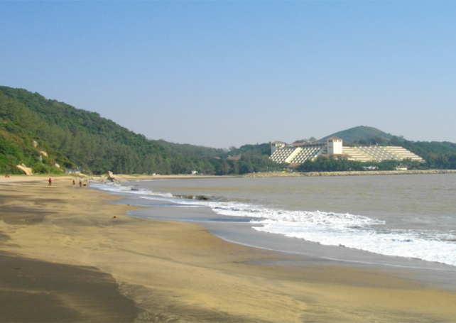 Health Bureau “very concerned’ about cholera bacteria at Hac Sa Beach in Macau