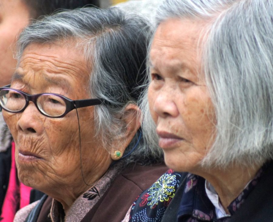 Lawmakers pass bill on elderly rights