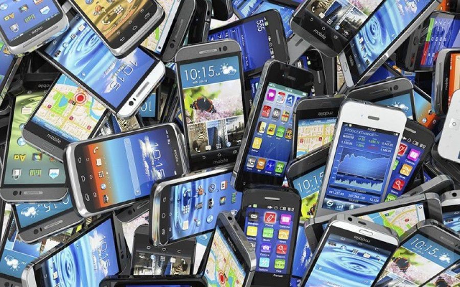 Mobile phone imports rise 93 pct in Jan-July